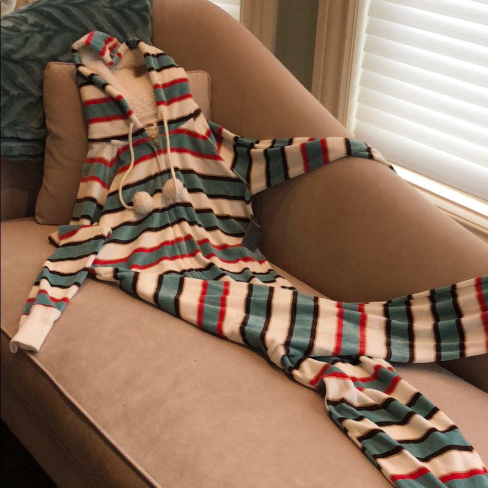 Abercrombie and Fitch 1 piece pjs. NWT. Size XS/S